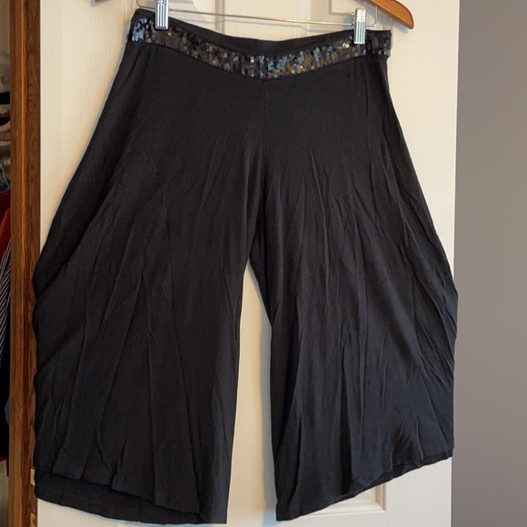 Metro 7 Black Rayon/Spandex Culottes Sequin Waist - Picture 3 of 6